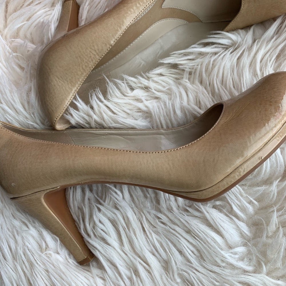 NATURALIZER HEELS SIZE 9